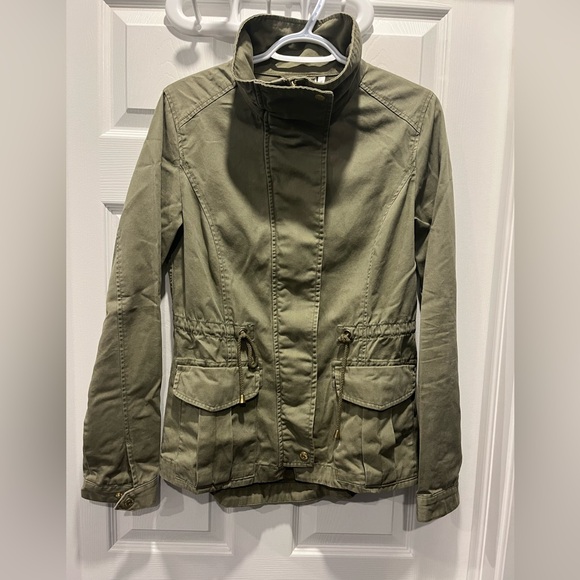 Army Green Canvas Jacket - Picture 1 of 4
